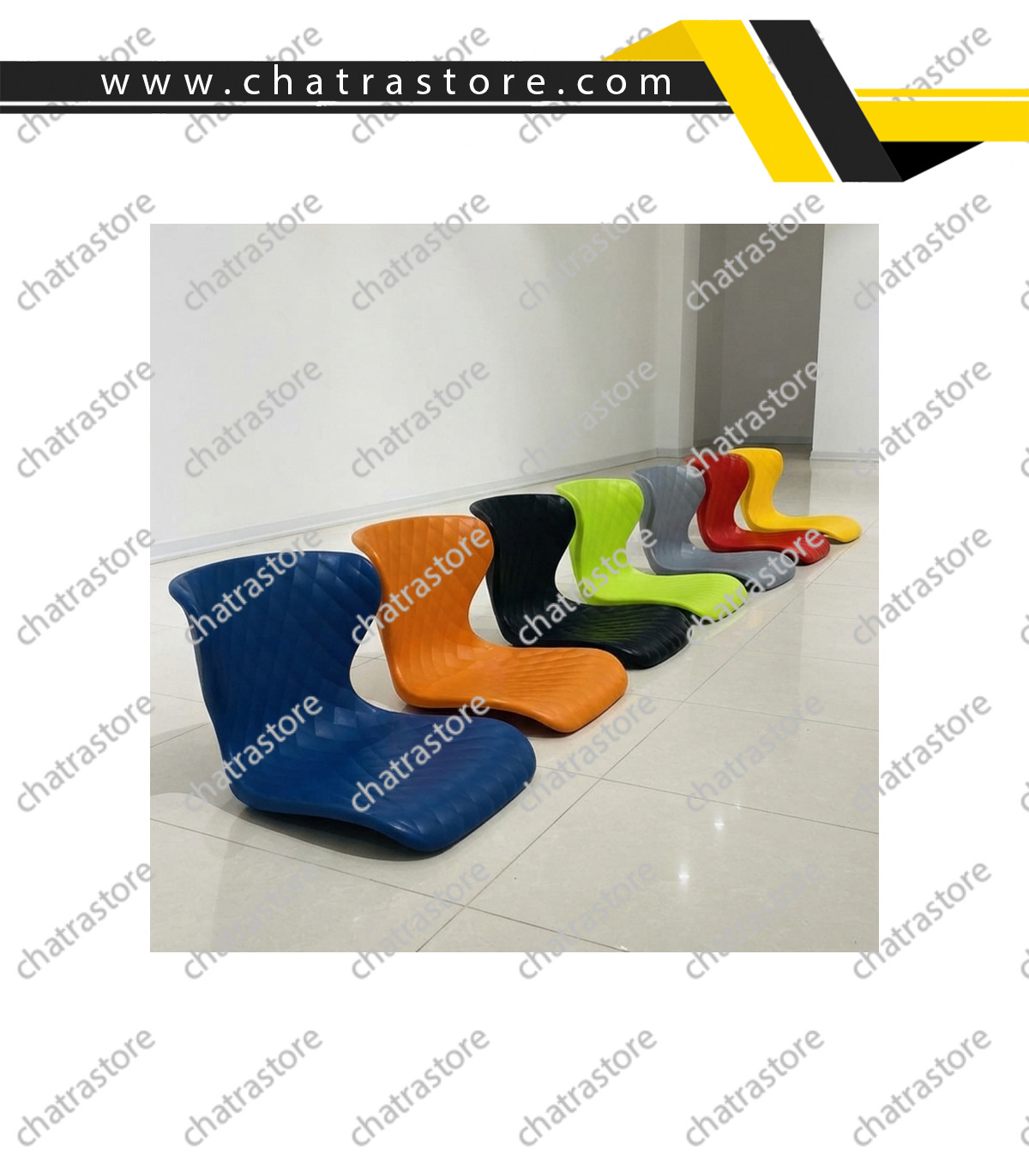 صندلی کافه و رستوران تایتان(پایه چوبی) برند B&D