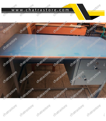 میز معلم برند NOVA سایزبزرگ دارای کشو و کمد